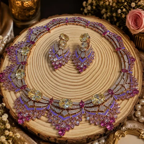 Evara Crown