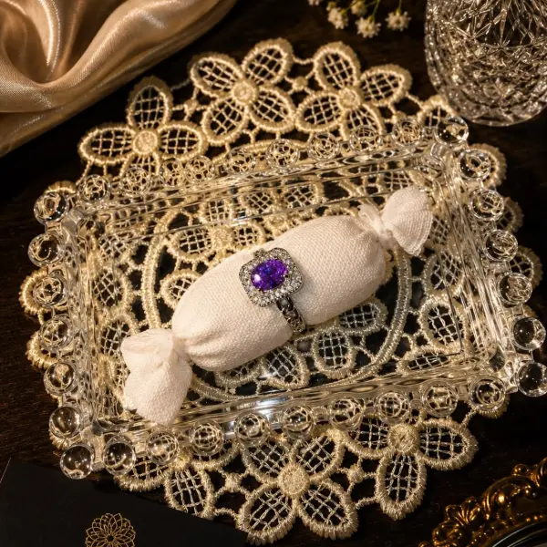 EVARA VIOLETTE HALO RING